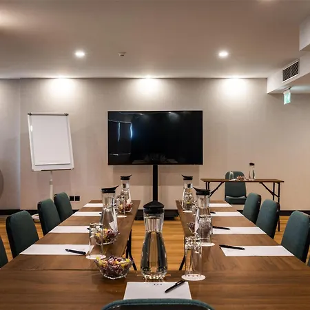 Hotel Metropolitan Sofia, A Member Of Radisson Individuals 4*