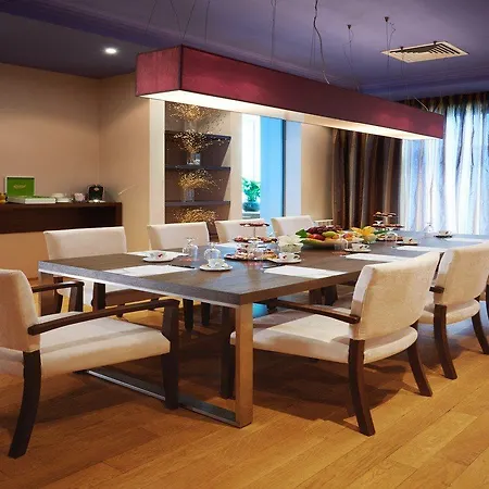 Metropolitan Sofia, A Member Of Radisson Individuals Hotel 4*