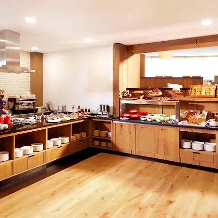 Metropolitan Sofia, A Member Of Radisson Individuals Hotell 4*