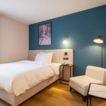 Metropolitan Sofia, A Member Of Radisson Individuals Hotel 4*