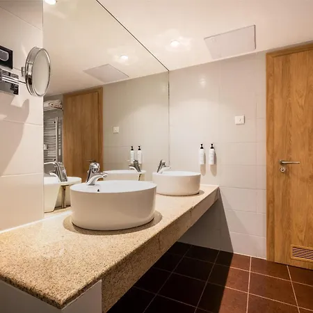 Hotel Metropolitan Sofia, A Member Of Radisson Individuals 4*
