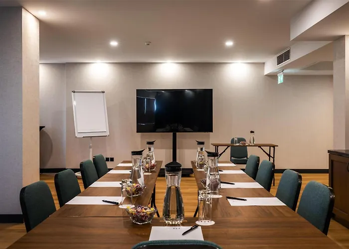 Hotel Metropolitan Sofia, A Member Of Radisson Individuals 4*