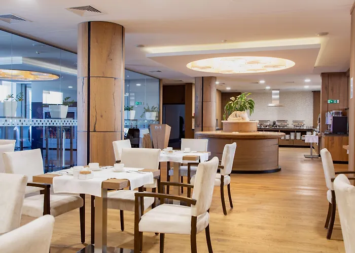 Hotel Metropolitan Sofia, A Member Of Radisson Individuals 4*